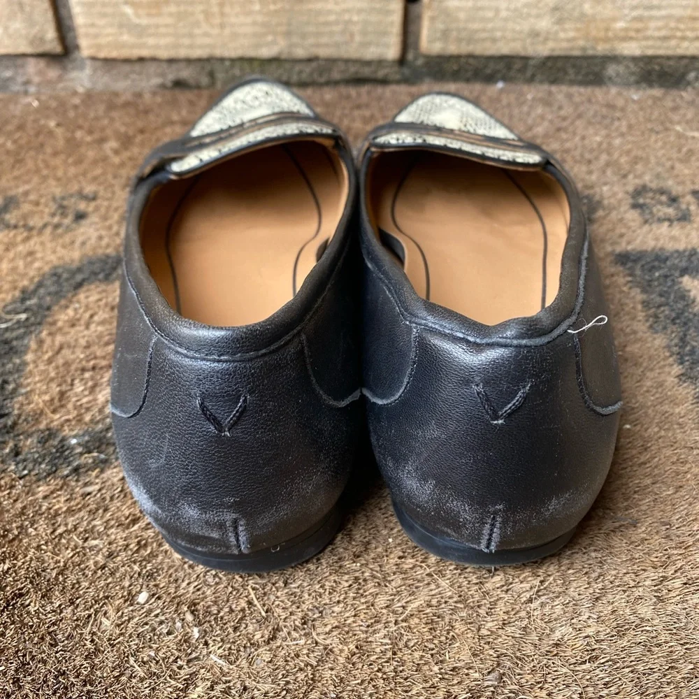 Vionic Savannah Black Snakeskin Pointed Loafers - Women’s Size 7.5 - Picture 6 of 8